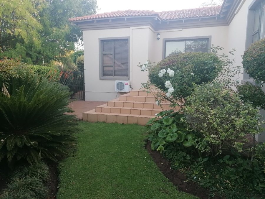 5 Bedroom Property for Sale in Doringkruin North West